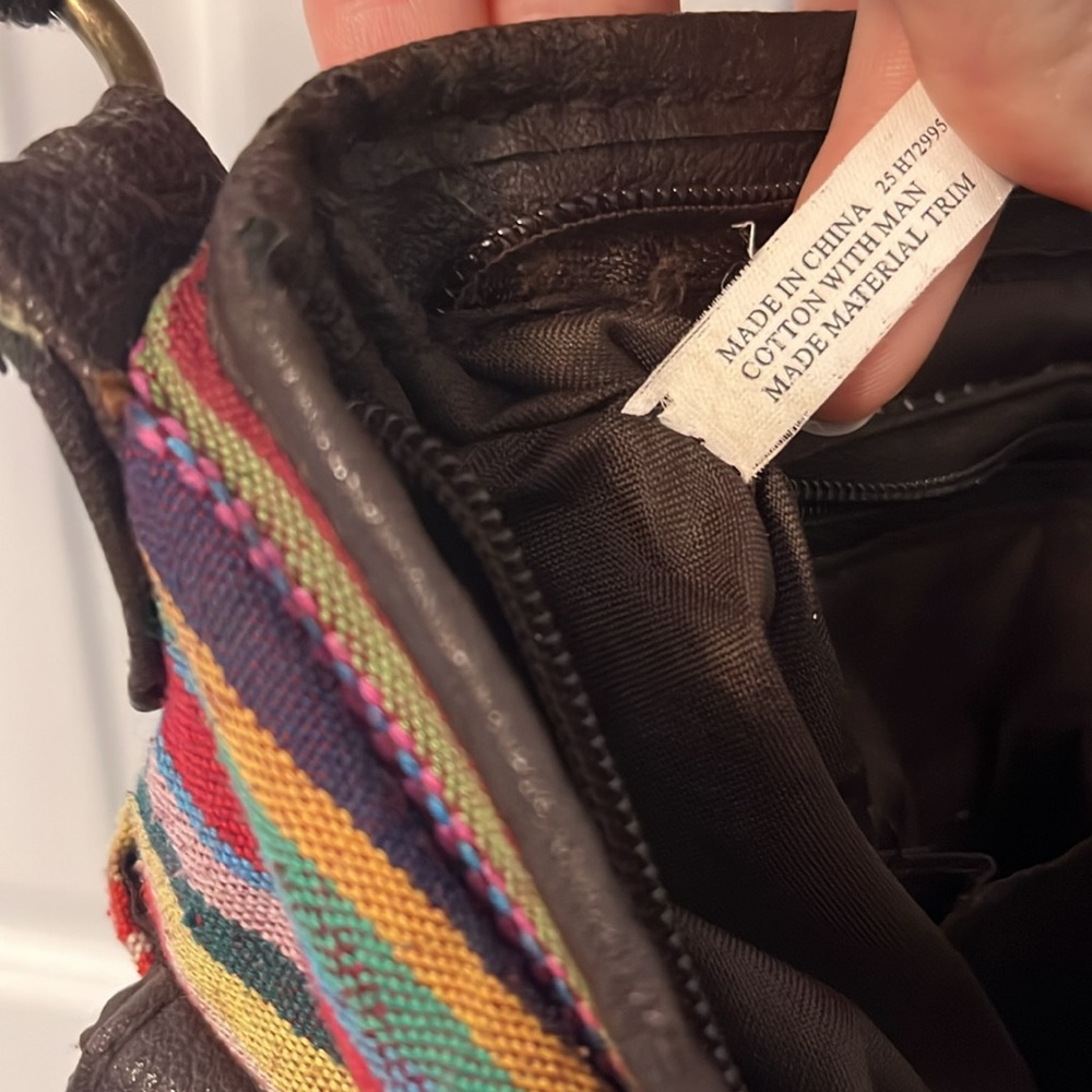 Colorful Striped Faux Leather Crossbody Bag Purse - Picture 4 of 10